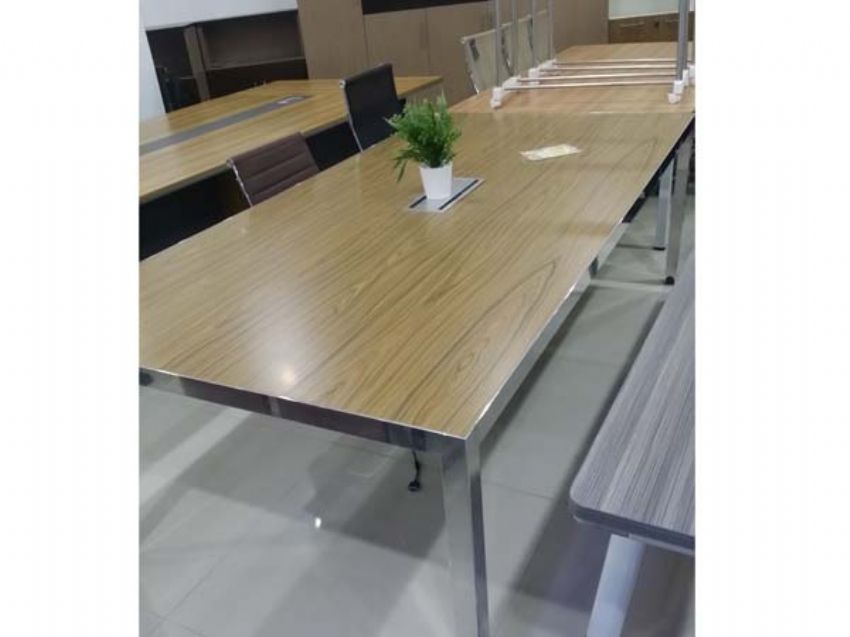 點(diǎn)擊查看詳細(xì)信息<br>標(biāo)題：會(huì)議桌系列案例 閱讀次數(shù)：988